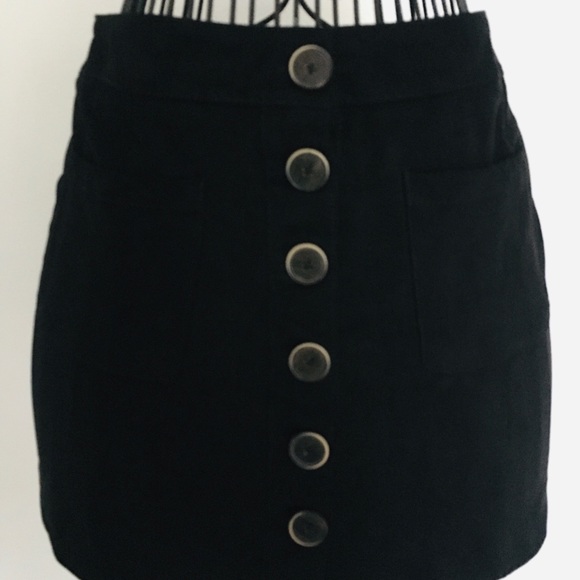 Zara trf Faux Suede Button Down Mini Skirt Size  M - Picture 4 of 8